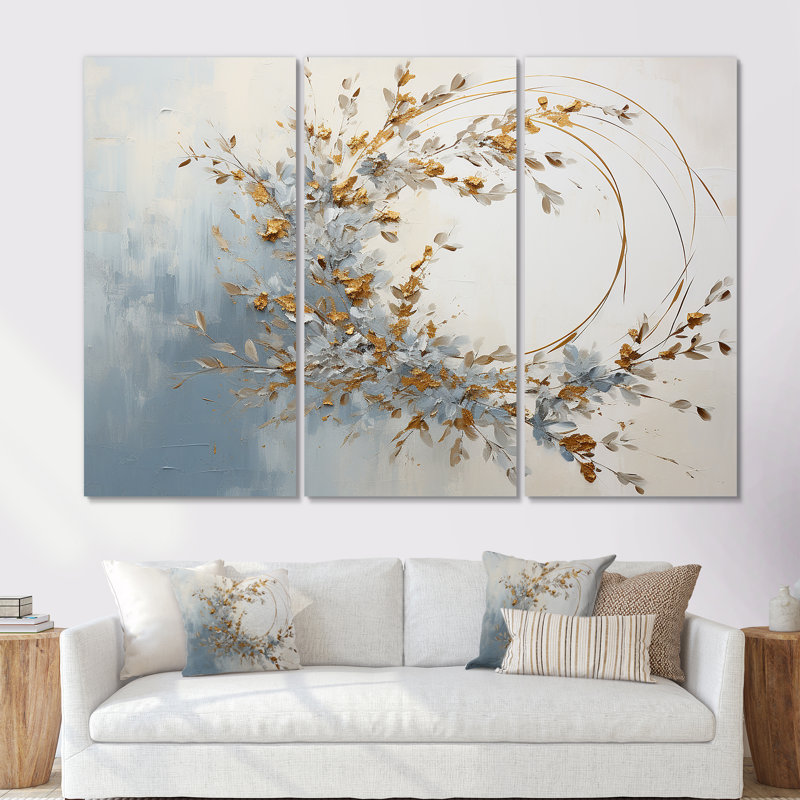 «Blue and Gold Wreath Flower IV - Wreath», ensemble d'art sur toile, Toile tendue, H 40 po x l 60 po x P 1 po