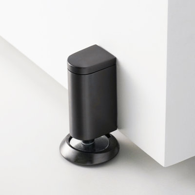 Ensemble de butée de porte coupe-vent en laiton