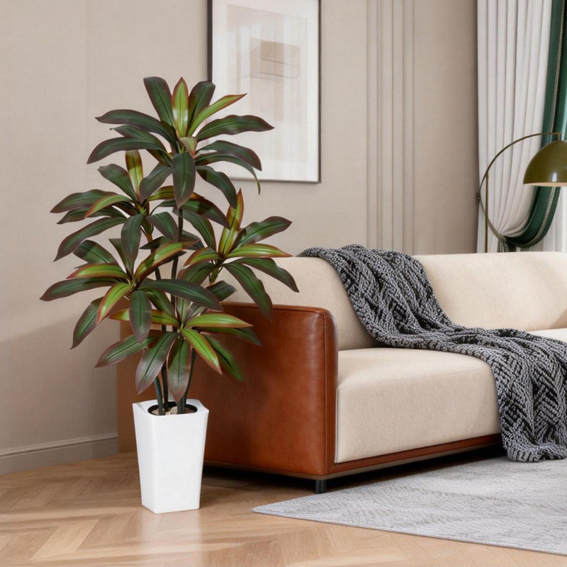 Plant, 150 cm x 12.7 cm