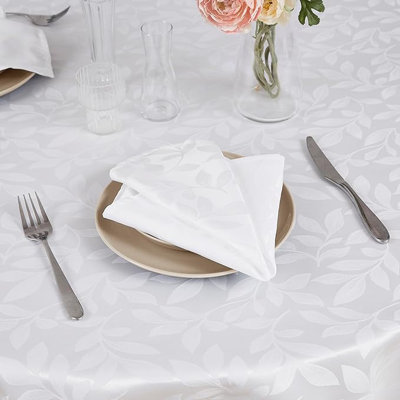Rectangular Velvet Tablecloth With Matching Decorative Napkins Included.