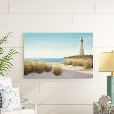 Phare au bord de la mer