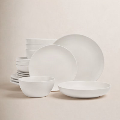 over&back Coupe 16-Piece Semi Hand-Finished Stoneware Dinnerware Set, Service for 4