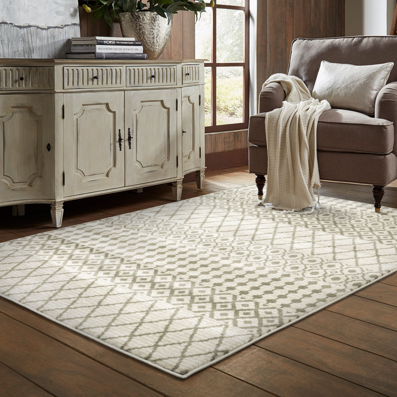 Anniston Geometric Indoor Rug, Rectangle 3'10" x 5'5"