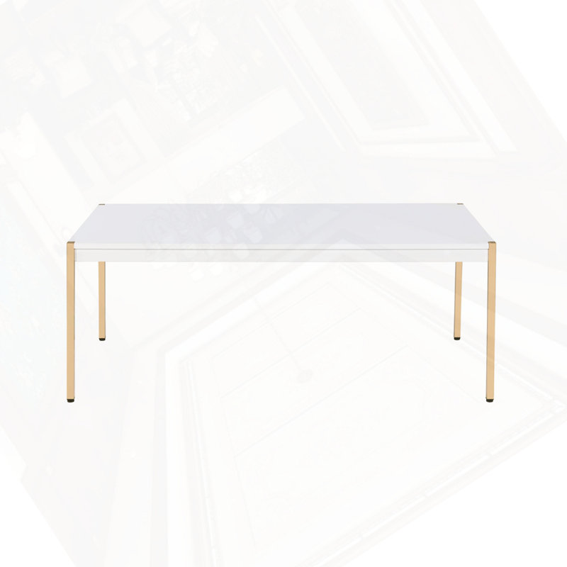Table basse blanche et dorée