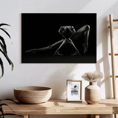 Enn Flexible Ballet Pose
