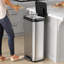 Poubelle à pédale-127930491-99261228