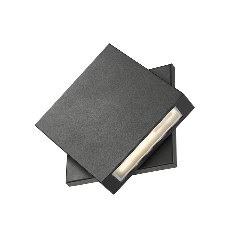 Dahlin Wall Light, Black