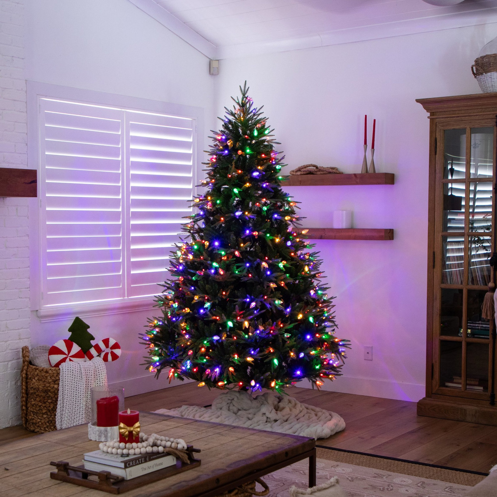 Pre-Lit Pine Christmas Tree, 8ft