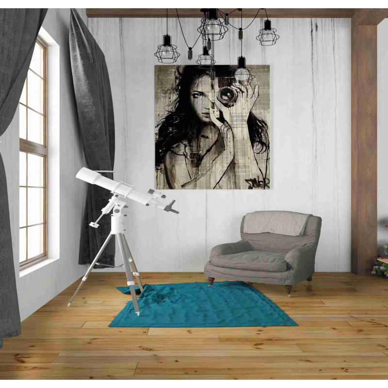 «Long Shot» par Loui Jover, art mural sur toile, H 30 po x l 26 po x P 1,25 po