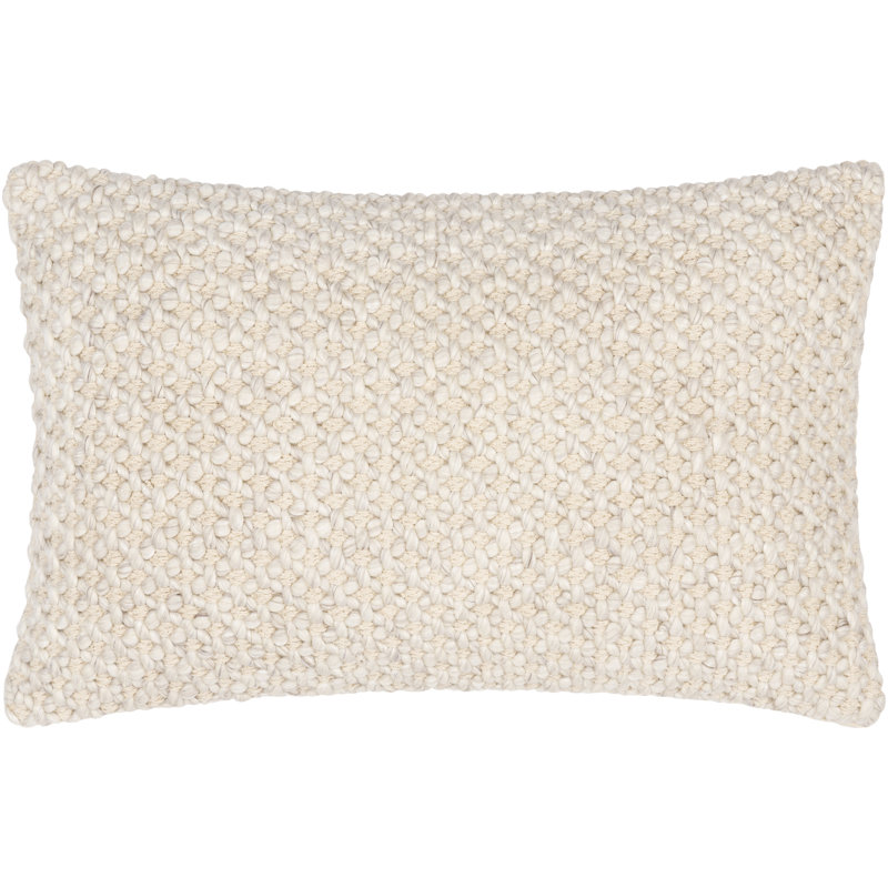 Coussin Sabirah, Duvet