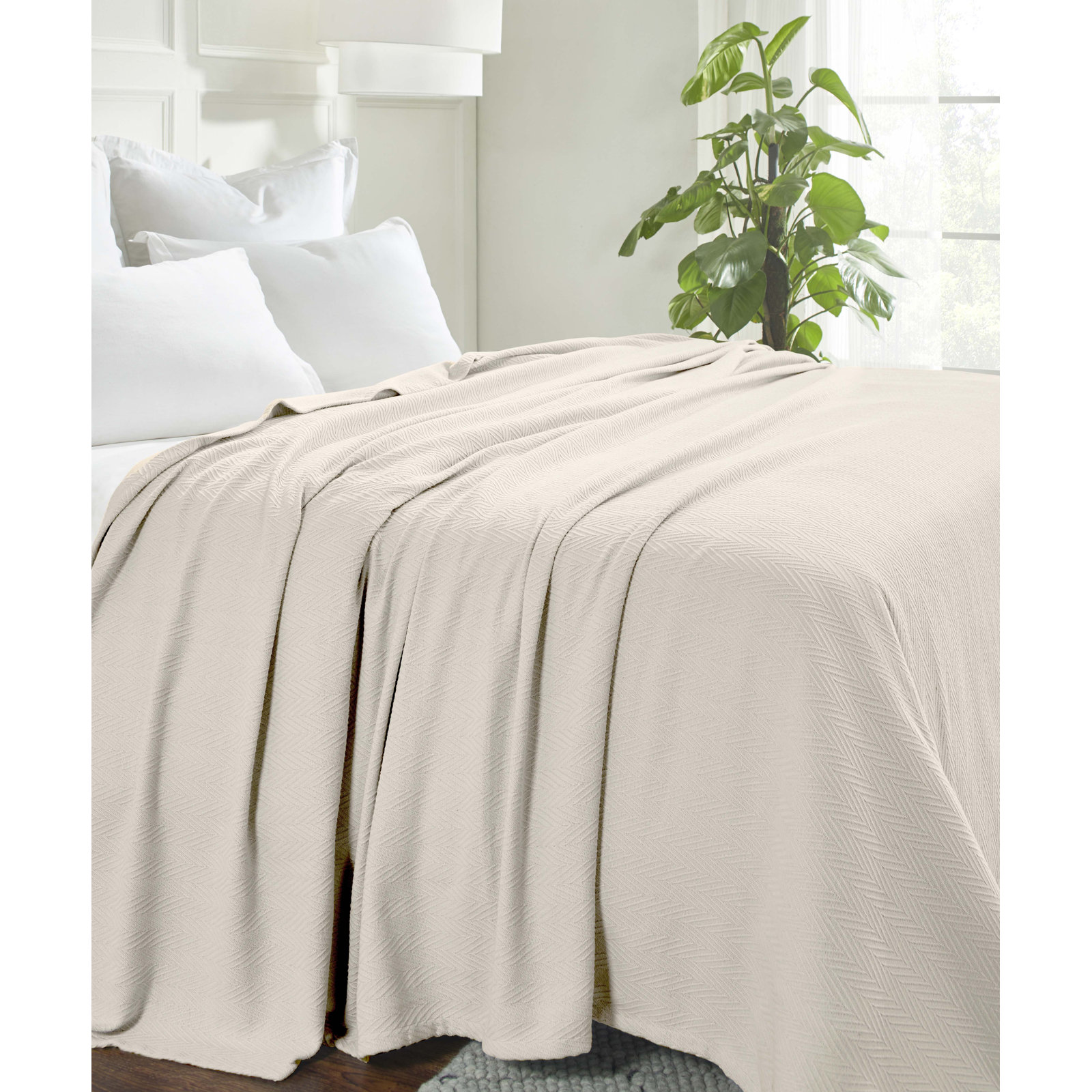 Jareth Cotton Throw Blanket, Ivory, King