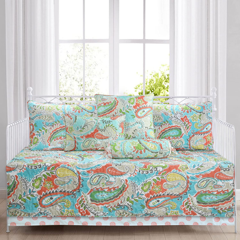Paisley Floral Garden Floral Quilt, Daybed Quilt + 6 Additional Pieces