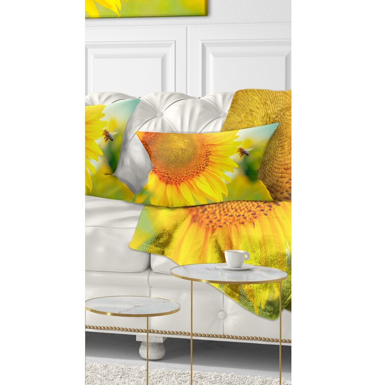 https://assets.wfcdn.com/im/81803460/resize-h755-w755%5Ecompr-r85/5607/56071741/Floral+Polyester+Throw+Pillow.jpg