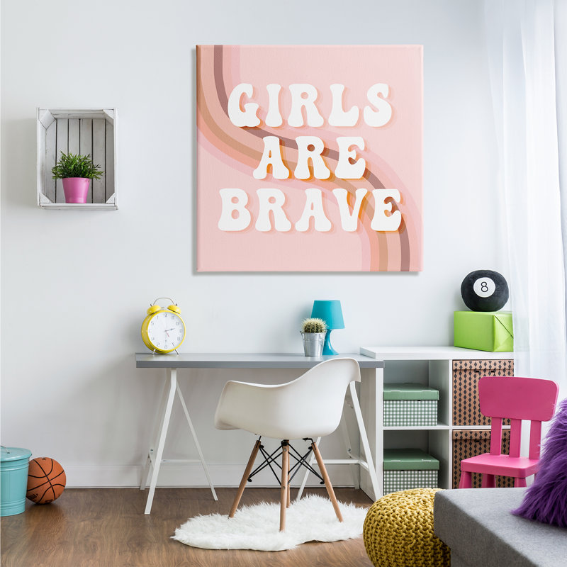 «Girls Are Brave Bold Retro», Toile tendue, H 36 po x l 36 po x P 1,5 po