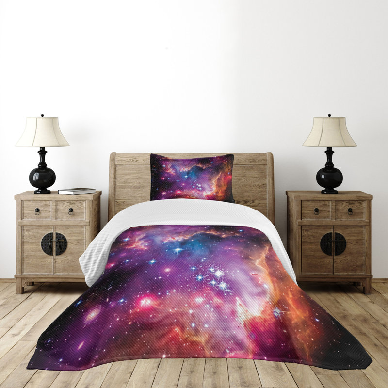 Twin White Quilted Bedspread Set with Galaxy Print