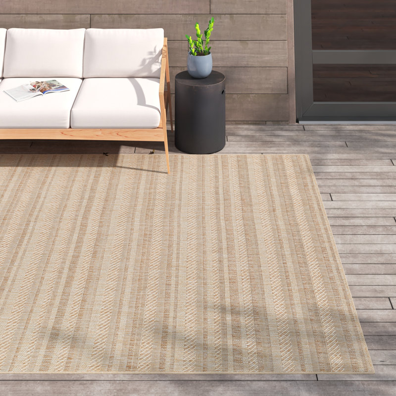 Tapis intérieur / extérieur brun clair Carllene Bellino, Rectangle 8 pi 10 po x 12 pi