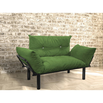 Canapé-lit deux places kaki - Futon gain d'espace pour le salon et la chambre. Pieds hauts pour un nettoyage facile. Futon avec accoudoirs offert en plusieurs coloris. Montage facile grâce à la notice incluse. Aucun outil supplémentaire requis.
