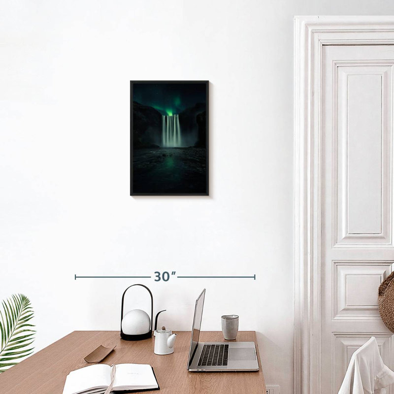 Nuit verte, 13 po x 19 po, Cadre flottant noir