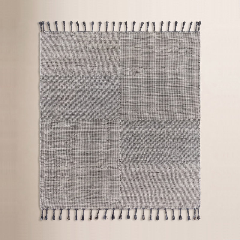 Area Rug, Rectangle 5' x 7'6"