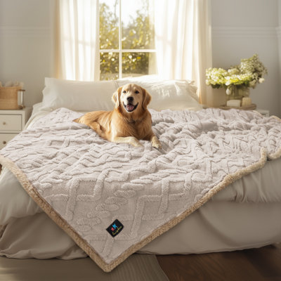 Waterproof Pet Blanket, Liquid Pee Proof Dog Blankets for Sofa Bed Couch, Reversible Sherpa Fleece Furniture Protector Cover for Small Medium Large Dogs Cats