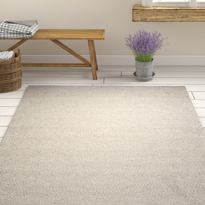 Natura Hand Woven Wool/Viscose Chevron Rug in Silver/Ivory, Rectangle 5' x 8'