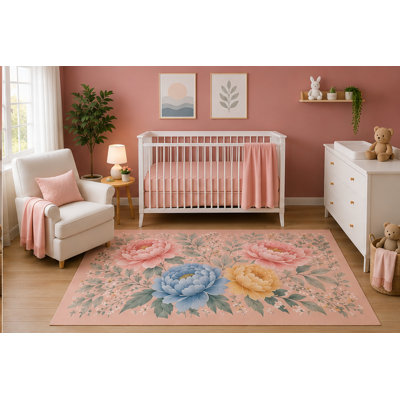 Tapis ultra-léger 152 x 213 cm à motif floral pivoine vintage, idéal pour la chambre d'enfant. Élégant motif floral pastel, rose, bleu et jaune doux. Dos en silicone antidérapant.