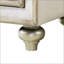 Table de chevet beige en velours