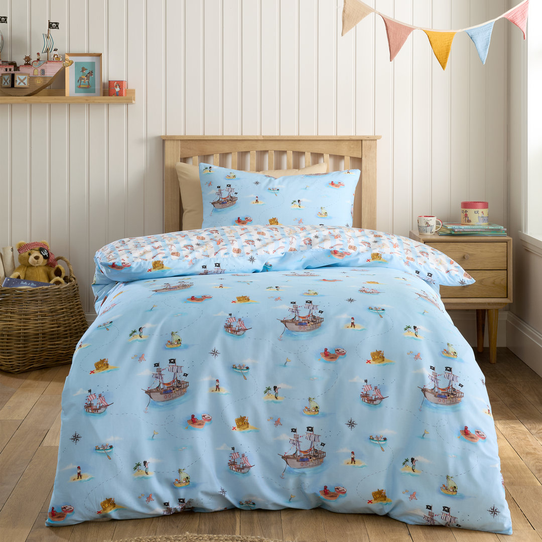 Pirates Reversible Cotton Duvet Cover Set with Pillowcase