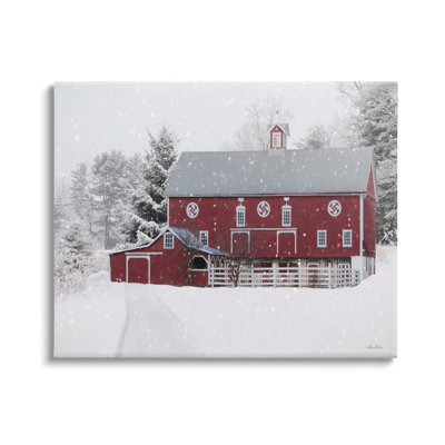 «Snowlanded Farmland Red Barn Snowflakes Falling Black», estampe numérique encadrée, art texturé par Lori Deiter