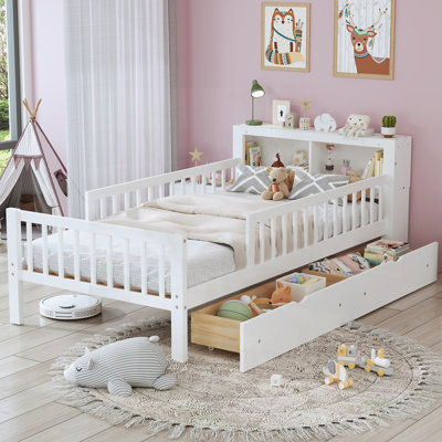 Lit simple avec rangement pour tête de lit, tiroirs sous le lit et garde-corps à trois côtés pour plus de sécurité