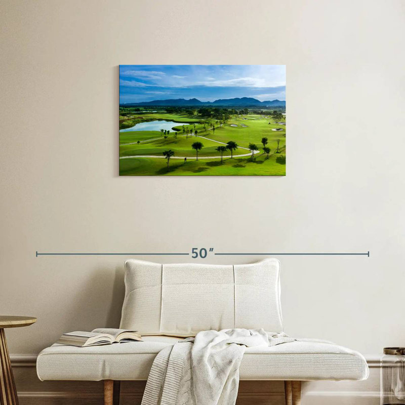 Sireci Green Golf Course, 20" H x 30" W