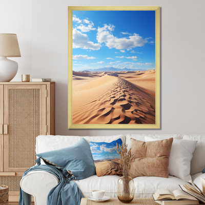 "Horizon panoramique des dunes du désert IV"