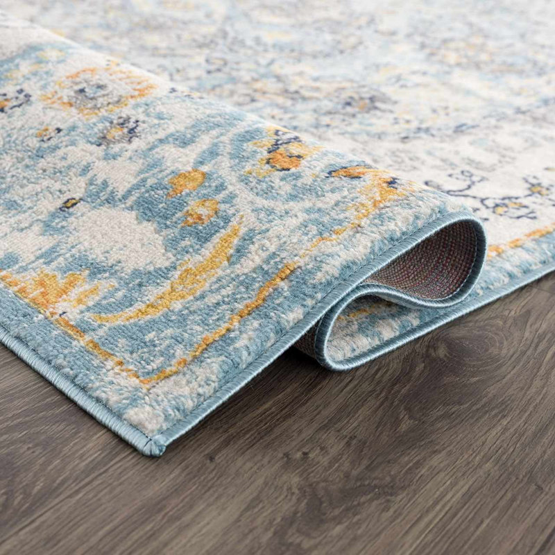 Favreau Oriental Indoor Rug, Runner 2'7" x 7'3"