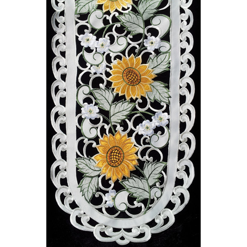 Chemin de table ovale floral bastioni, L 36 po x l 16 po