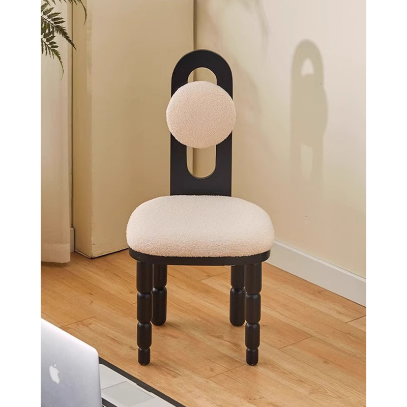 Chaise d'appoint Mid-Century moderne en molleton Sherpa avec pieds en bois massif pour le salon