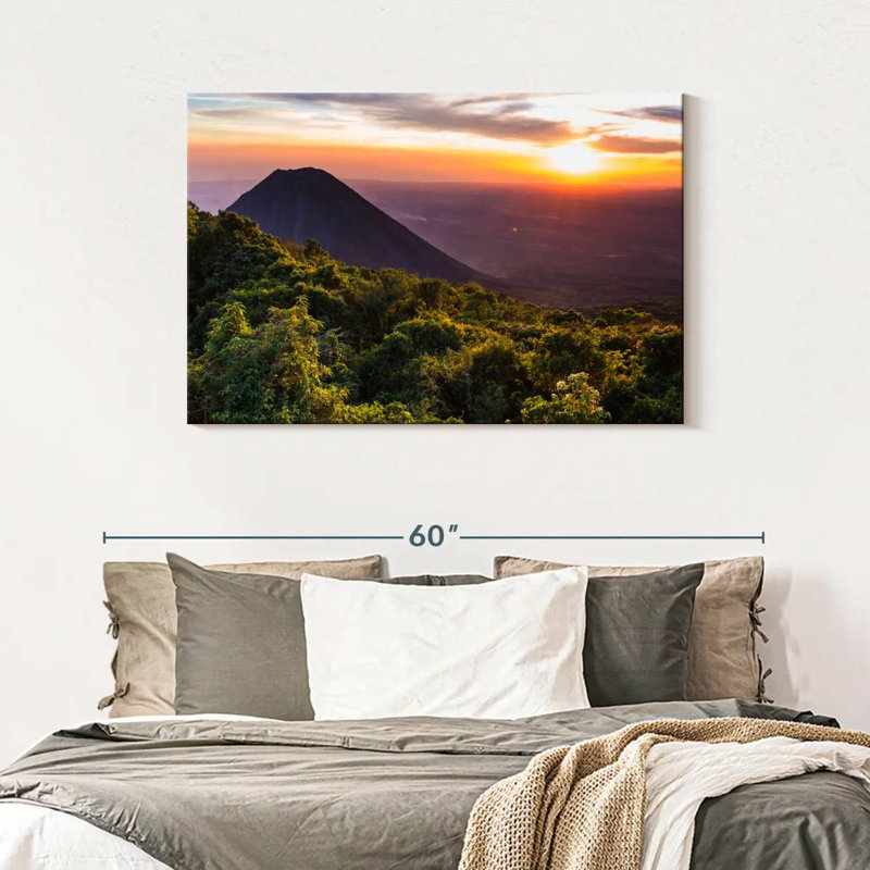 Harpa Cerro Verde Volcano, 30" H x 45" W