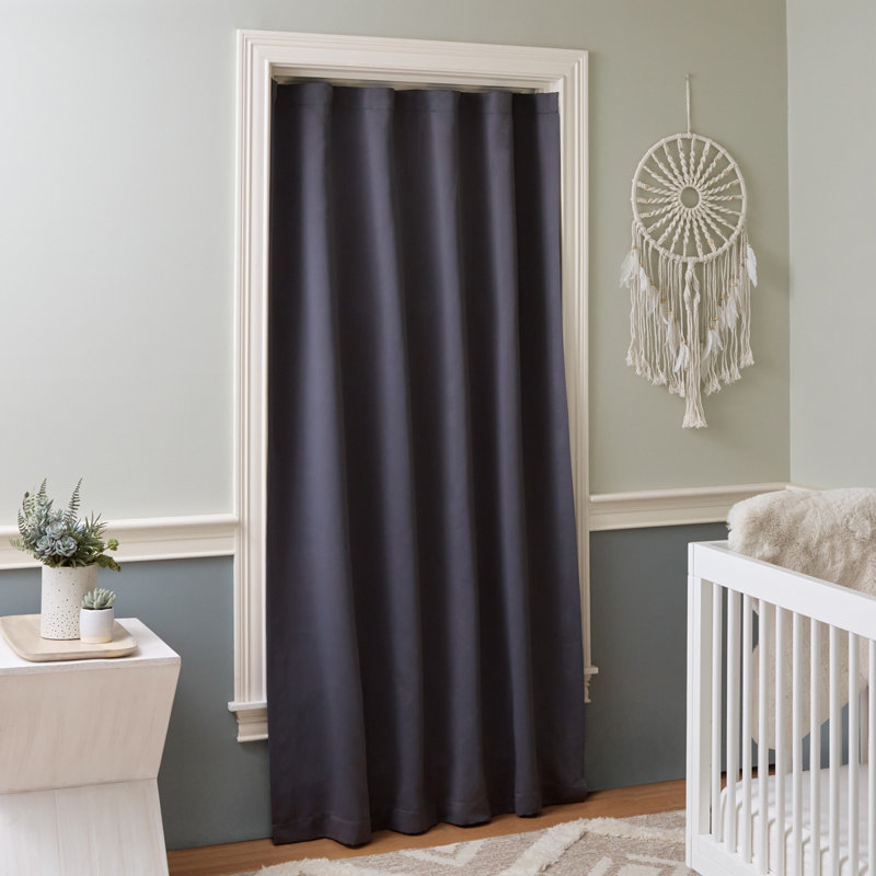 Corsa Curtain, Black