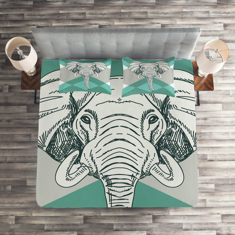 Elephant Rustic Polyester Coverlet, King Bedspread + 2 Shams