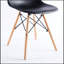 Fauteuil en plastique 69B9146E825A4A4DA313B73F8399607D