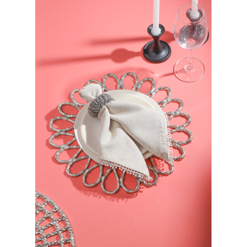 Silver Luxe Loop Charger Plate, Silver