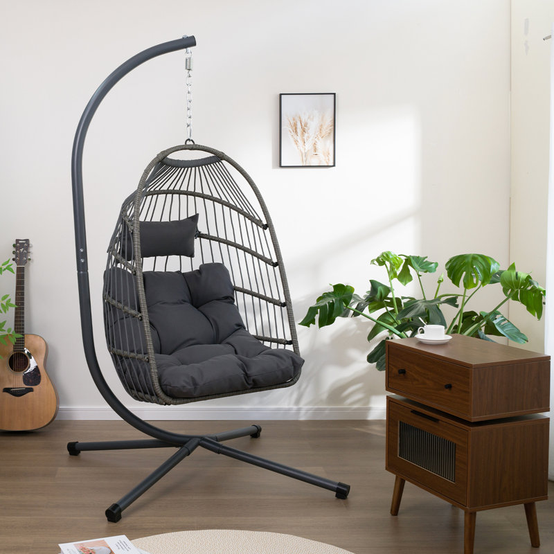 Fauteuil suspendu d'extérieur avec support