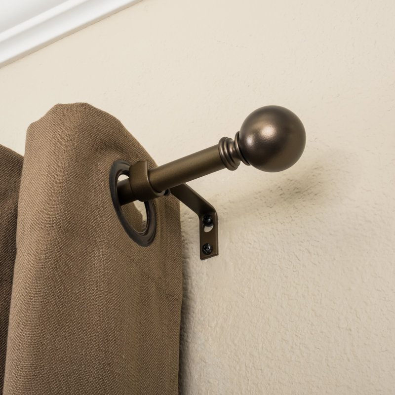 Tringle à rideaux simple réglable en métal Aariah, Bronze foncé, 86" - 128"