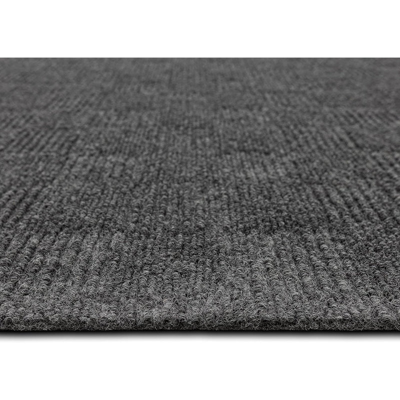 Hauteur intérieure / extérieure de 0,25 po, carreau de moquette auto-adhésif, polyester gris, (15 carreaux) (60 pieds carrés / boîte)