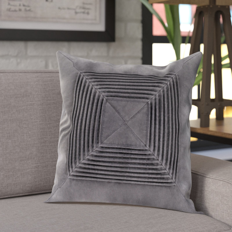 Coussin en coton Krumm, H 18 po x l 18 po x P 0,25 po, Noir, Housse de coussin seulement - sans coussin
