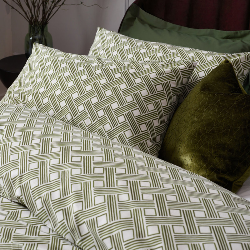 Letina Olive Green 144 TC Duvet Cover Set, Super King - 2 Standard Pillowcases