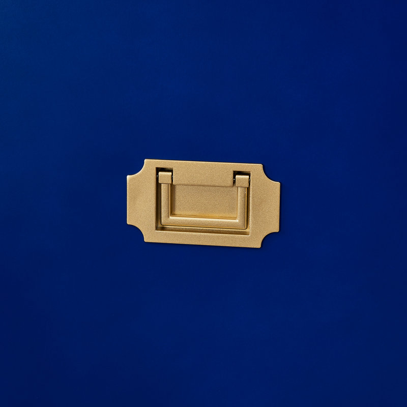 Meuble audio-vidéo bleu marine - Keep Your Stuff In, convient aux téléviseurs de campagne de 50 à 59 pouces avec console et quincaillerie en laiton