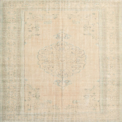 Wool Oriental Indoor Rug
