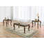 Table basse rectangulaire de style traditionnel avec finition riche couleur tabac riche, pieds courbés et détails sculptés avec structure en bois massif au look élégant