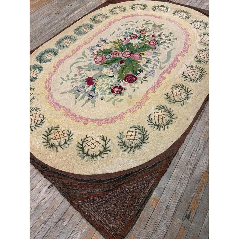 1880s Traditional Beige Antique Roses Folk Art American Hooked Knotted Wool Rug
