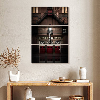 Lilie Massey Hall No.1 Color Reflection